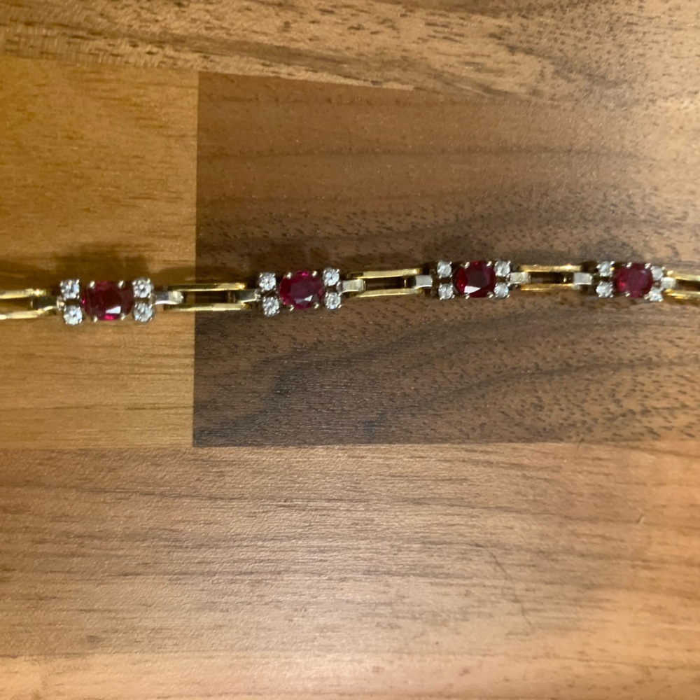 Elegant Gold and Red Gemstone Bracelet